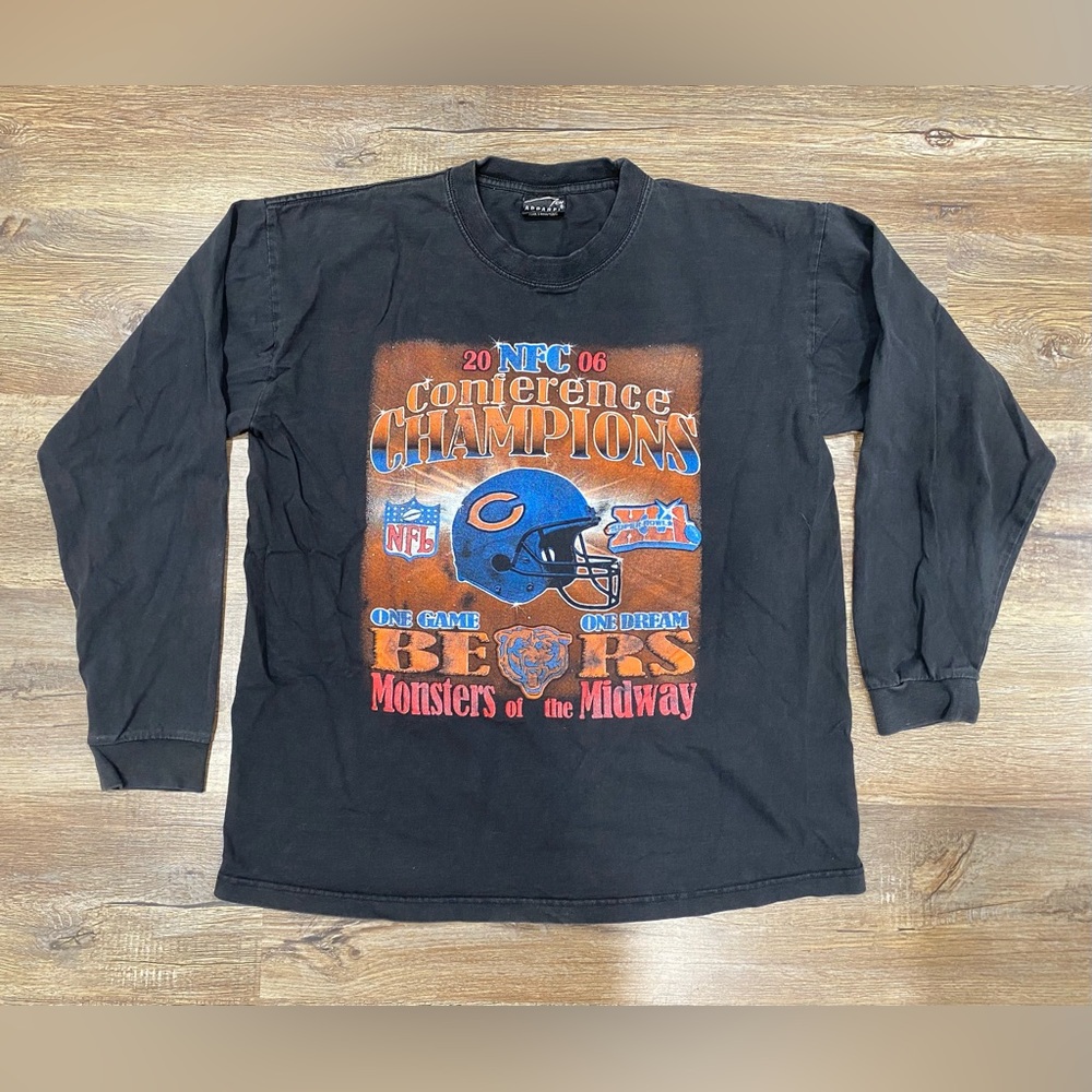 Used Apparel Vintage 2006 NFC NFL Chicago Bears Long Sleeve Size Large